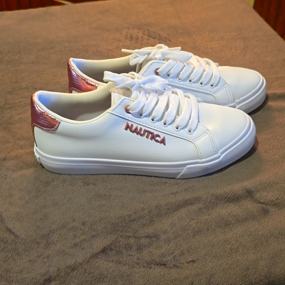 Womens Nautica shoes, white and pink, size 6